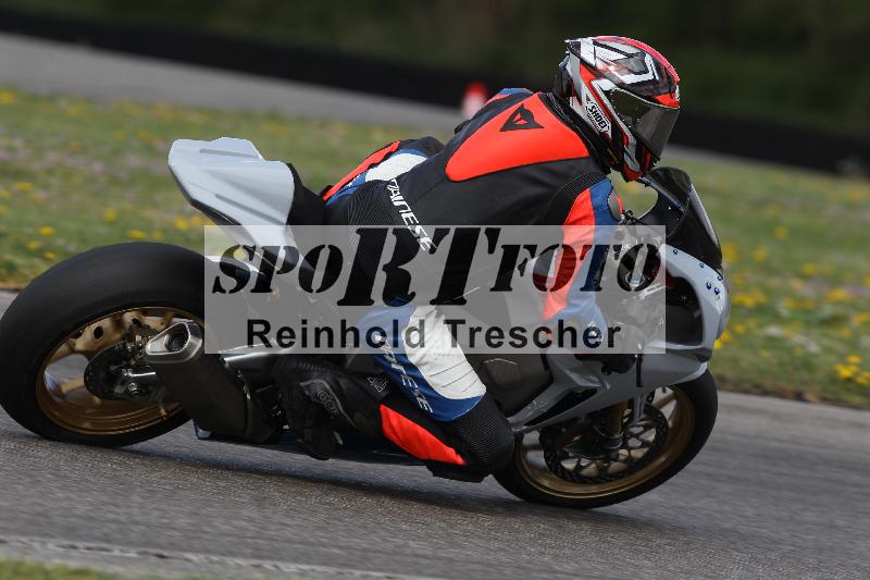 Archiv-2025/05 14.04.2025 Plüss Moto Sport ADR/Freies Fahren/954